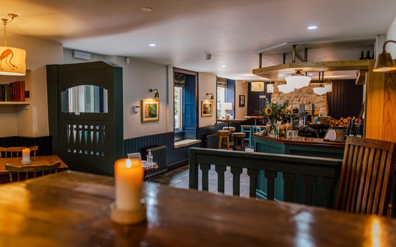 The Queens Chew Magna Bagian luar foto